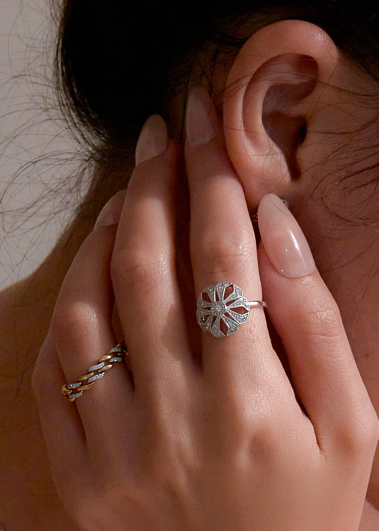 LB Eve Ring