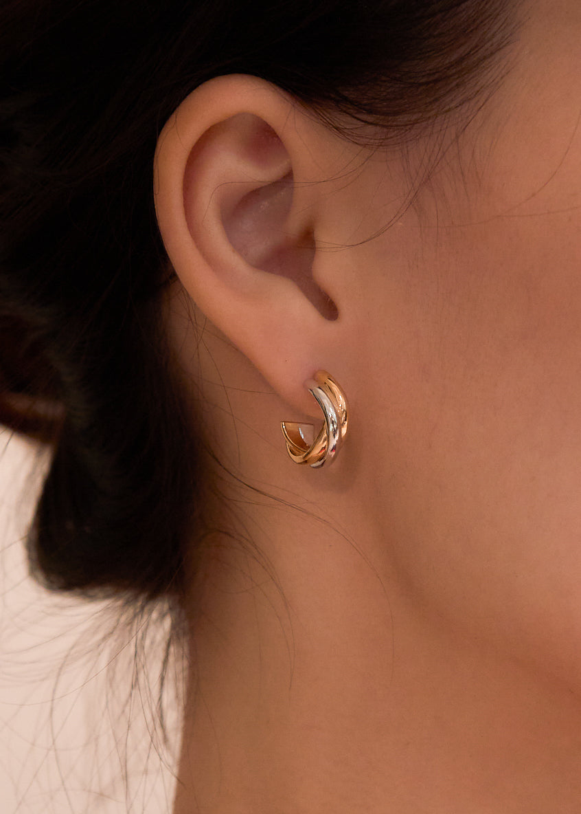 18K Gold Earring