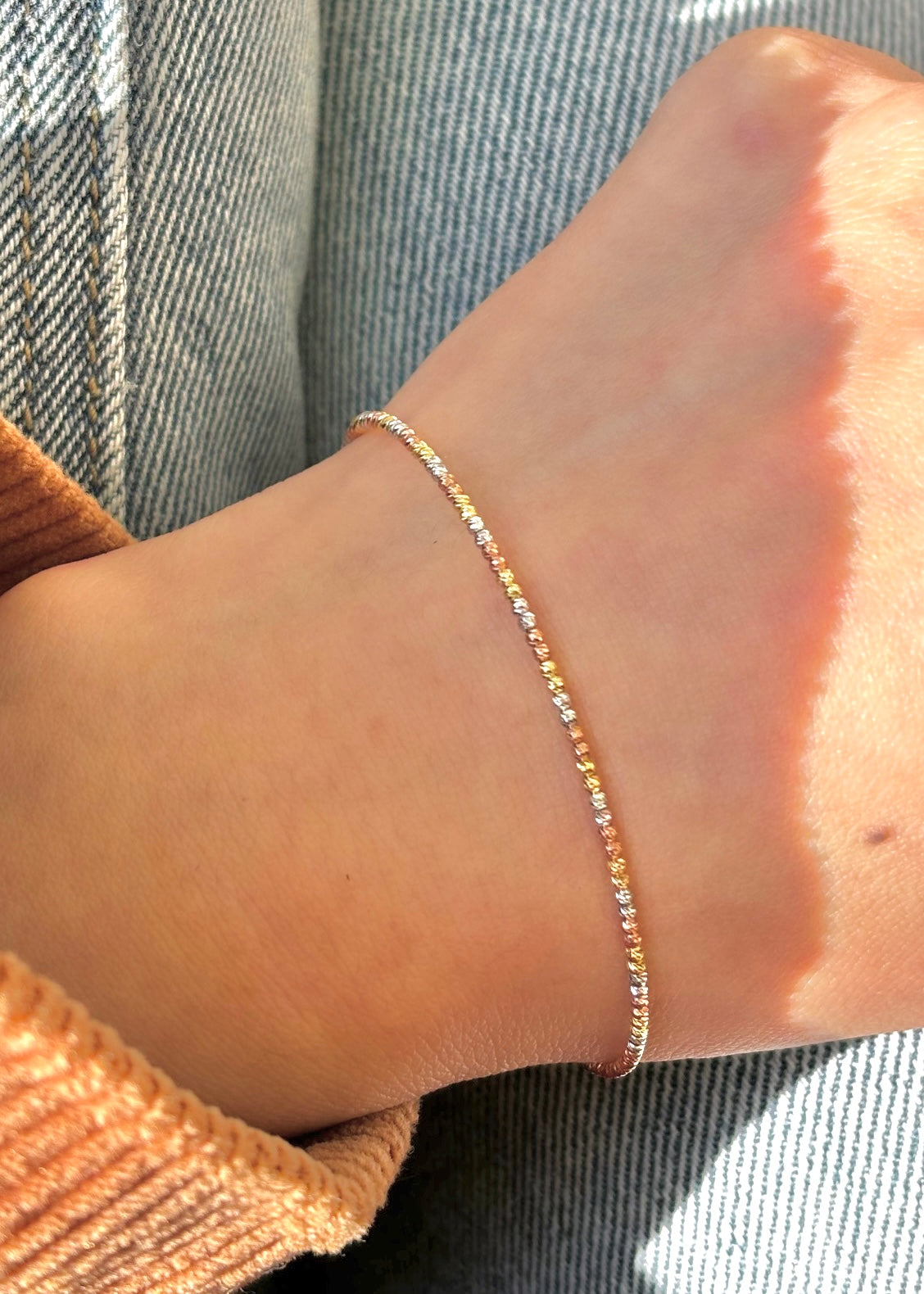 18K gold ball bracelet