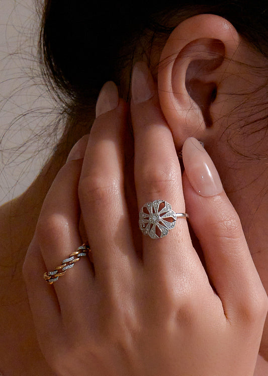 LB Eve Ring