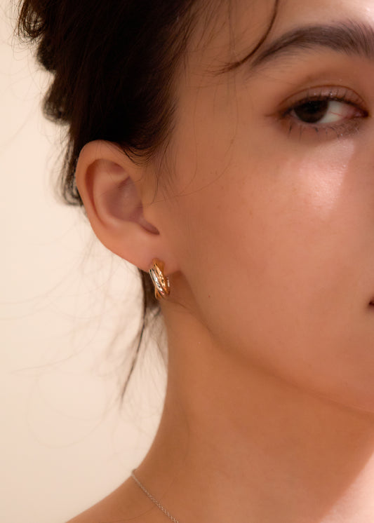 18K Gold Earring