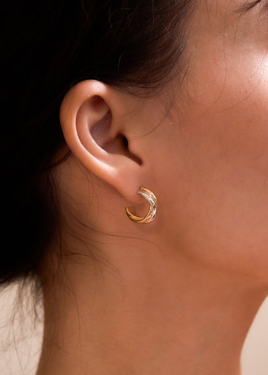 18K Gold Earring