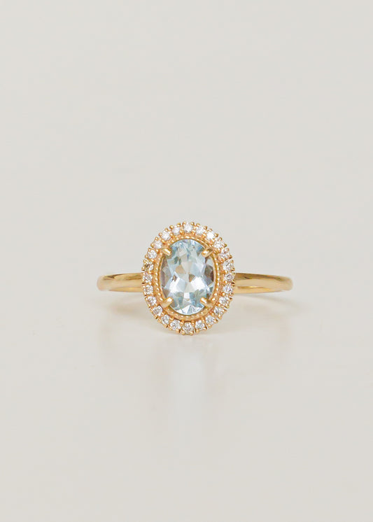 Oval Aquamarine Ring