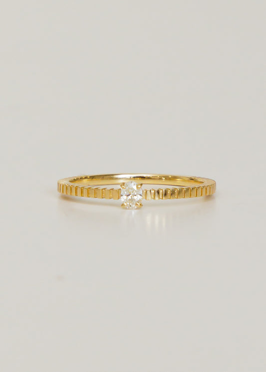 Oval Diamond Ring